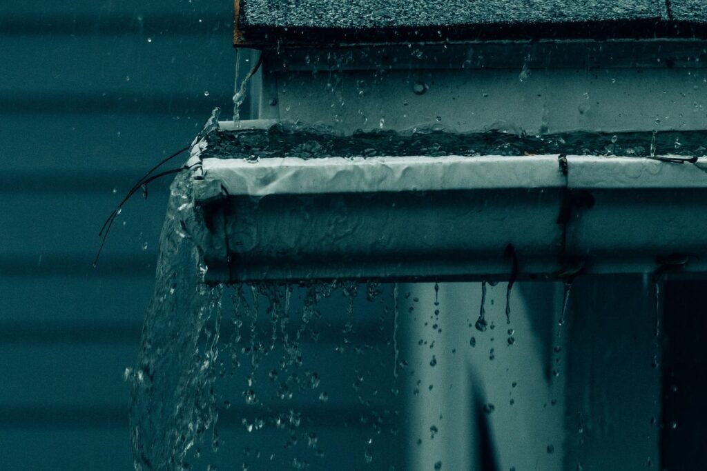 Blog winter roof warning signs